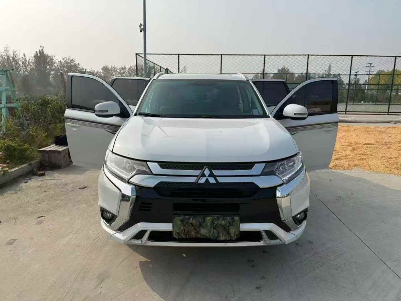 徐州22年三菱欧蓝德7