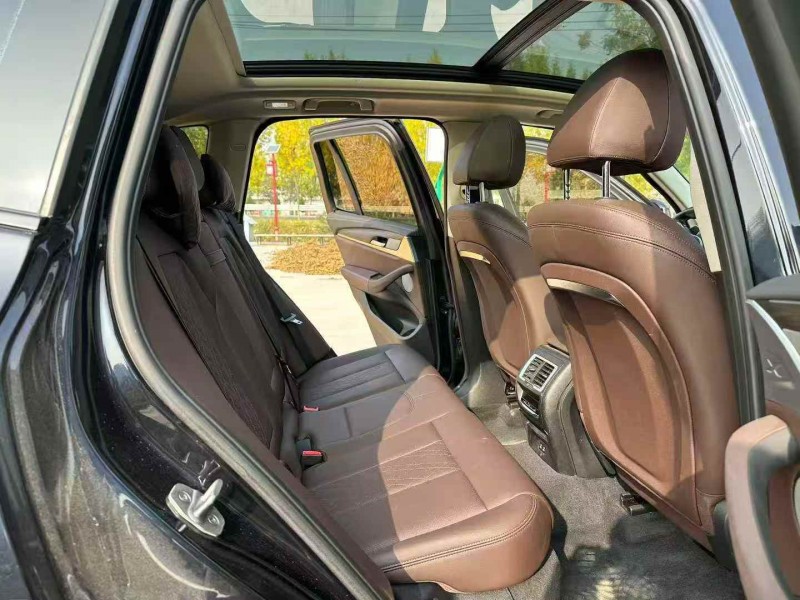 徐州21年宝马X36