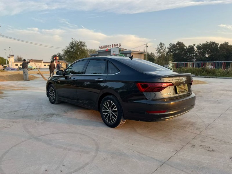 徐州21年大众速腾8