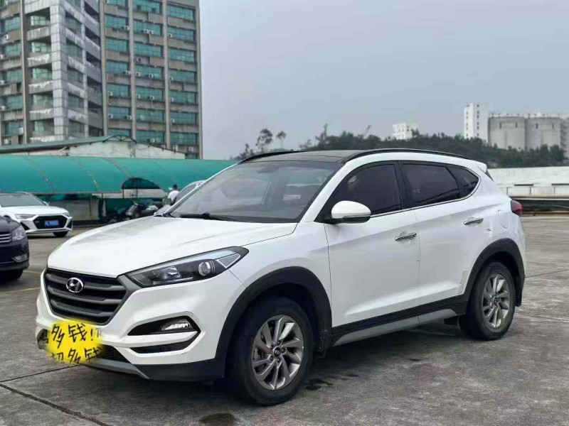 东莞19年现代途胜3