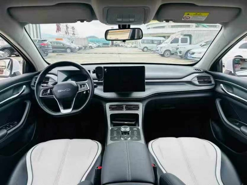 东莞24年比亚迪驱逐舰6