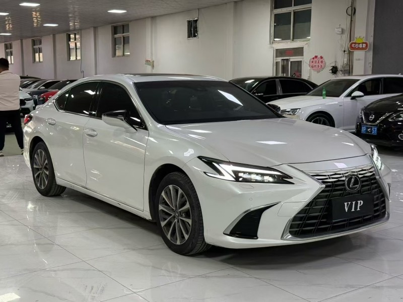 廊坊25年雷克萨斯ES3
