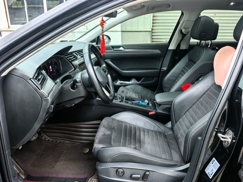 徐州22年大众迈腾5