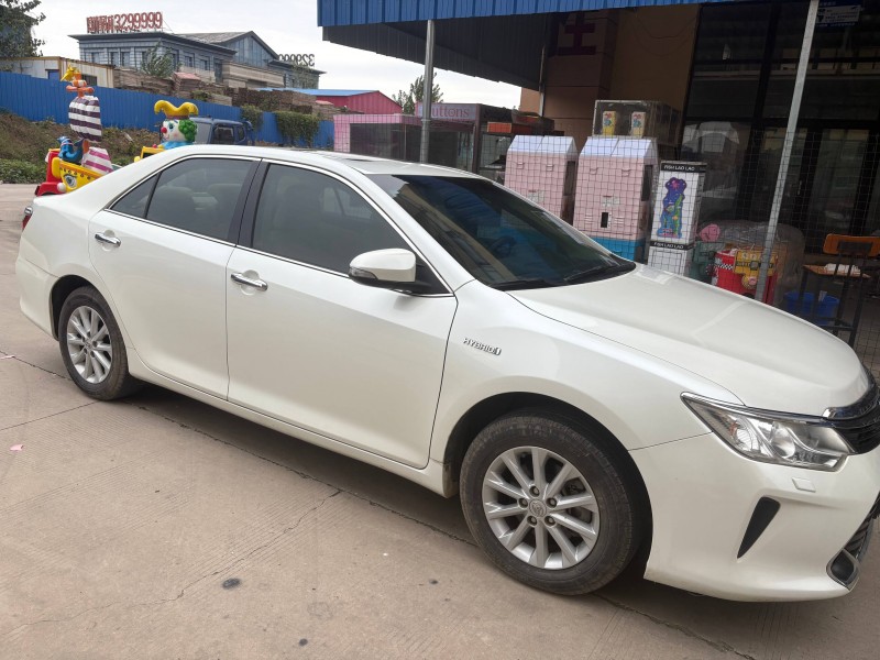 苏州17年丰田凯美瑞2