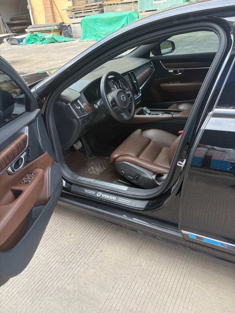 徐州23年沃尔沃S905