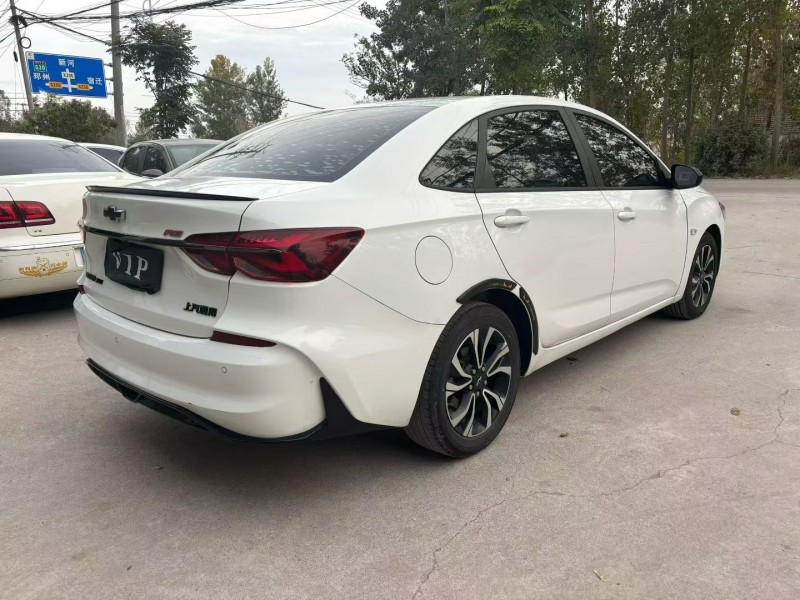 徐州20年雪佛兰科鲁泽7