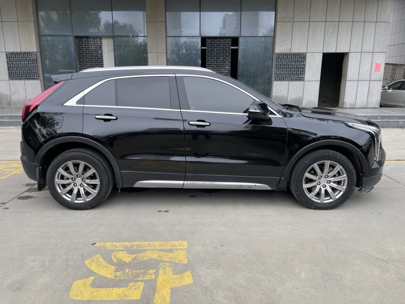 济宁20年凯迪拉克XT48