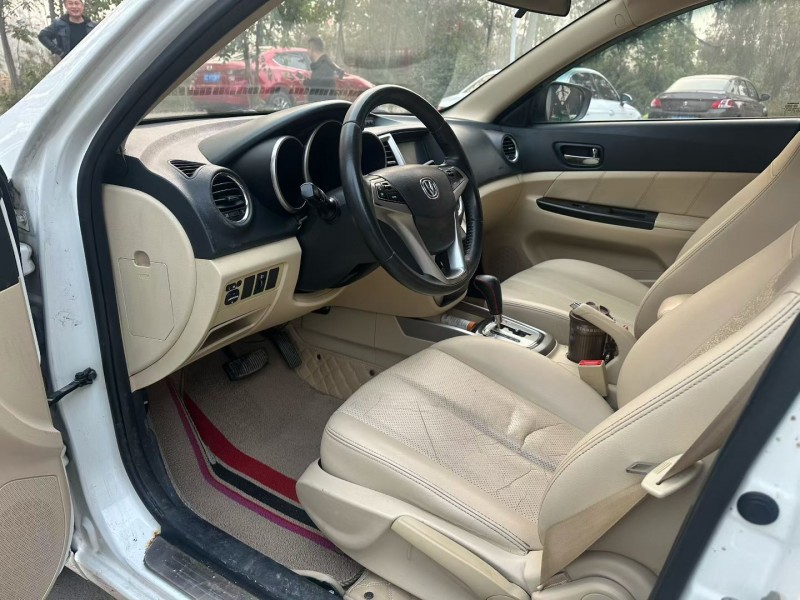 徐州15年长安汽车逸动6