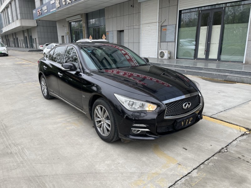 济宁17年英菲尼迪Q50L3