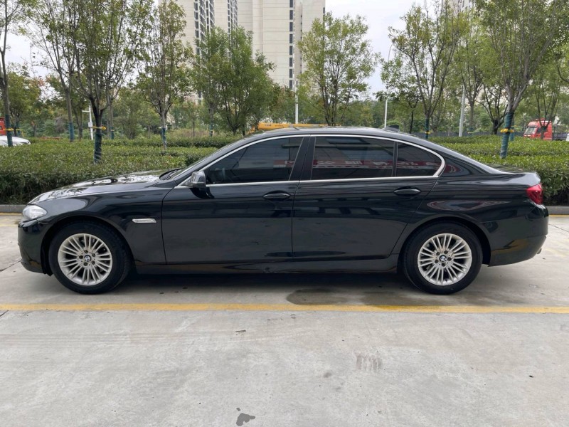 济宁16年宝马5系7