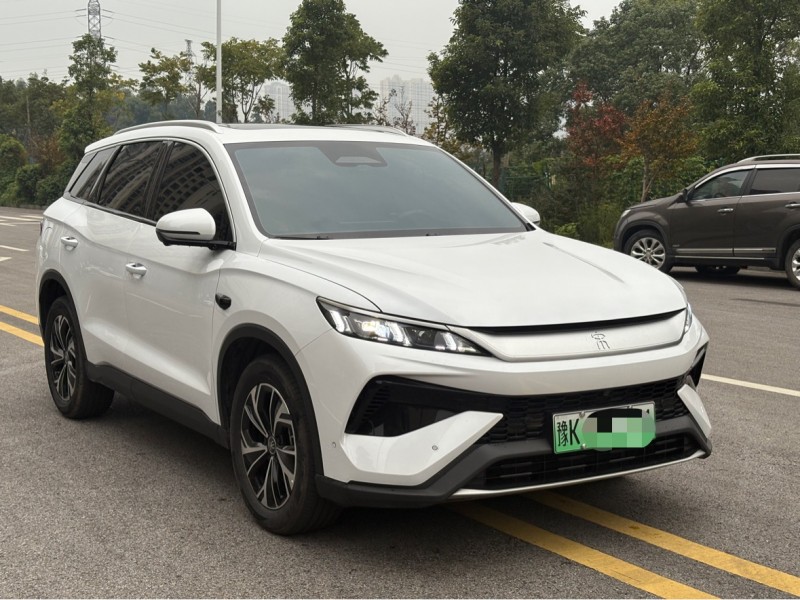 娄底25年比亚迪宋2