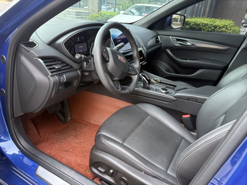 岳阳22年凯迪拉克CT59