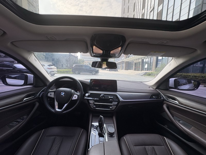 岳阳20年宝马5系4