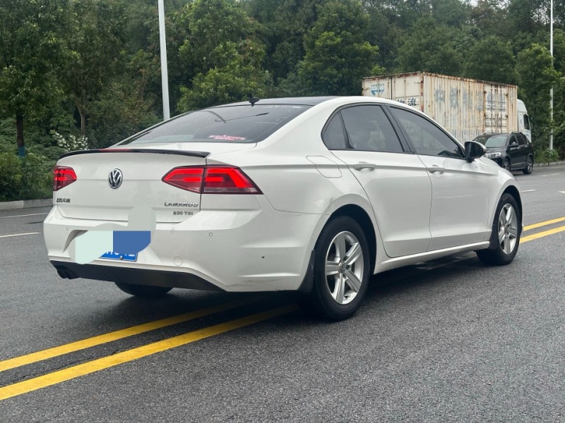 岳阳17年大众凌渡4