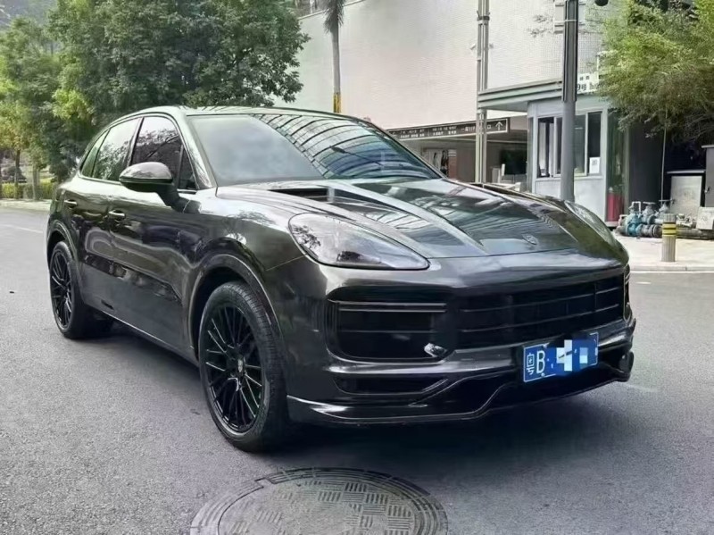 广州18年保时捷卡宴2