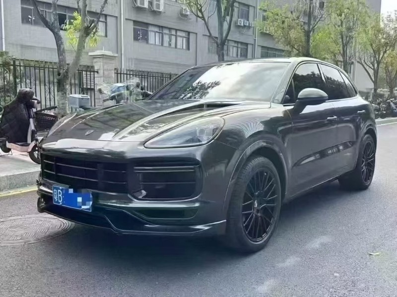 广州18年保时捷卡宴3