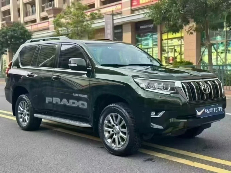 广州19年丰田普拉多2
