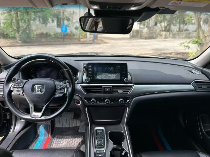 广州19年本田雅阁8