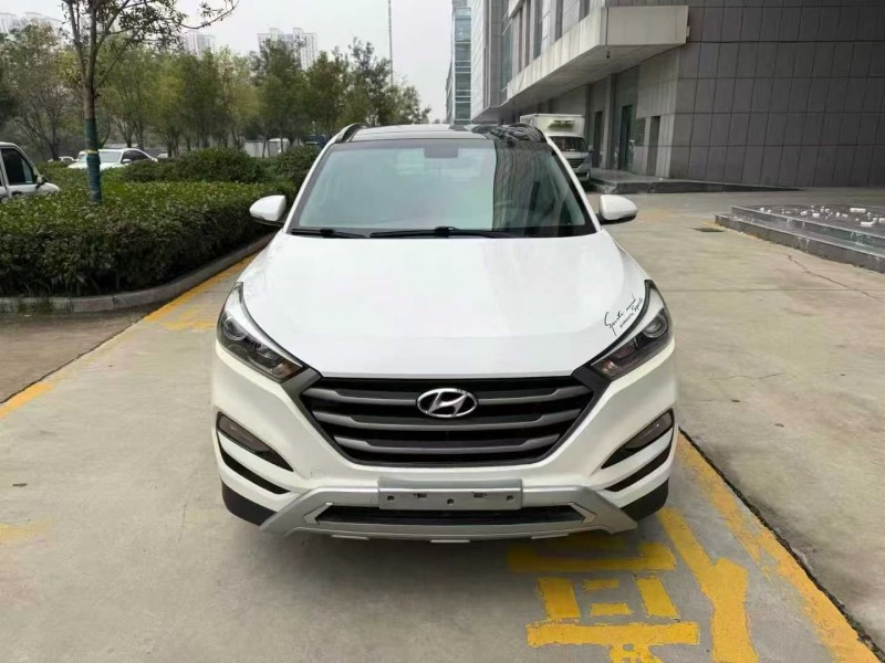 济宁16年现代途胜1