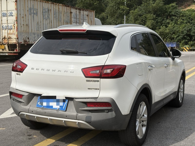 岳阳18年宝沃BX77