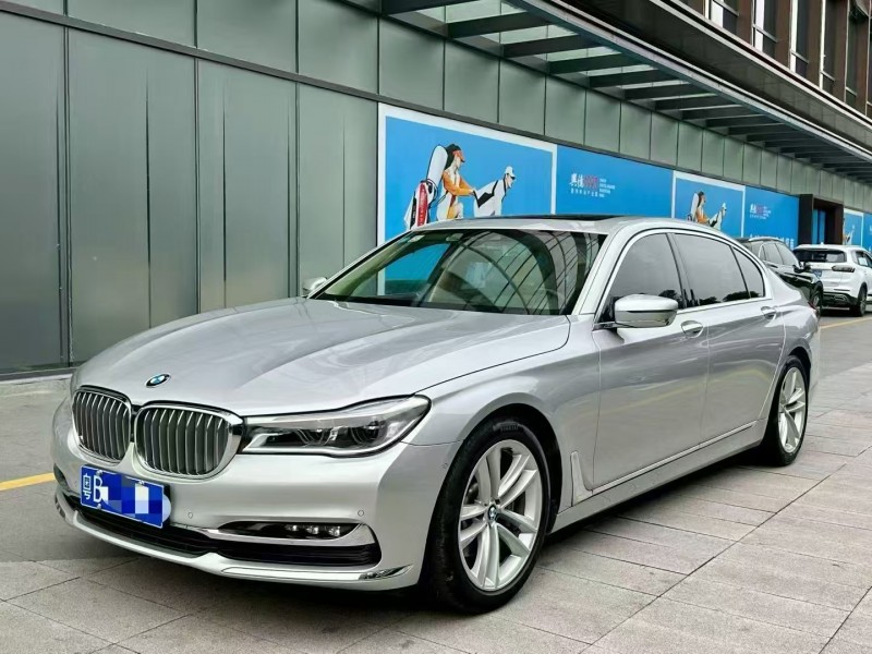 广州18年宝马7系3