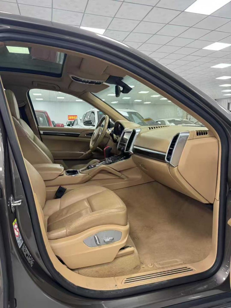 廊坊13年保时捷卡宴7