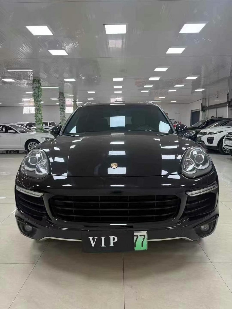 廊坊16年保时捷卡宴1