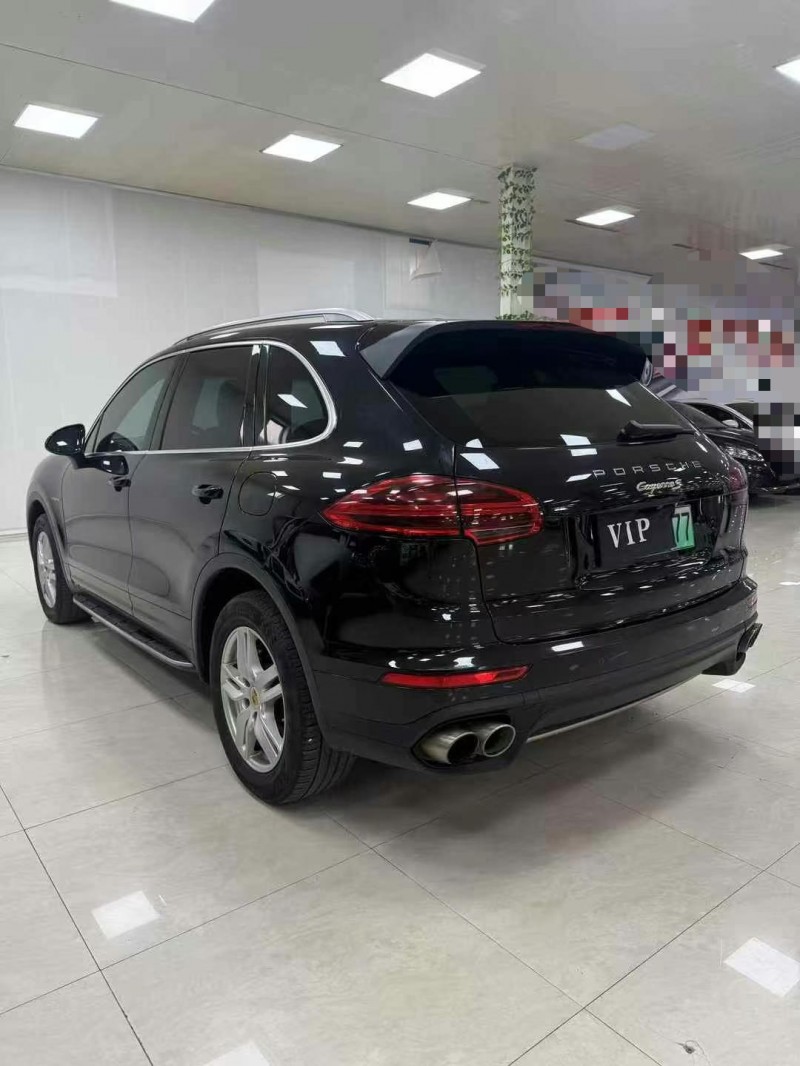 廊坊16年保时捷卡宴9