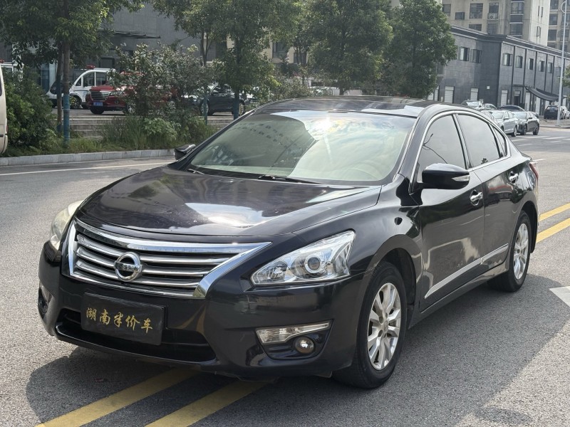 岳阳13年日产天籁2