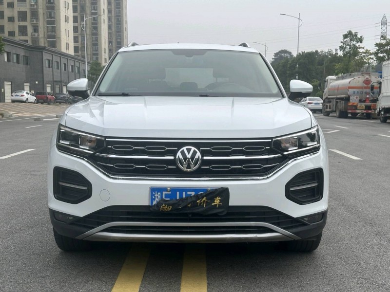 岳阳19年大众探岳1