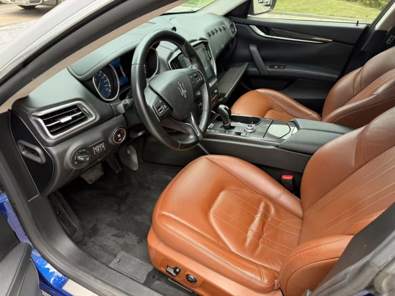 岳阳17年玛莎拉蒂Ghibli7