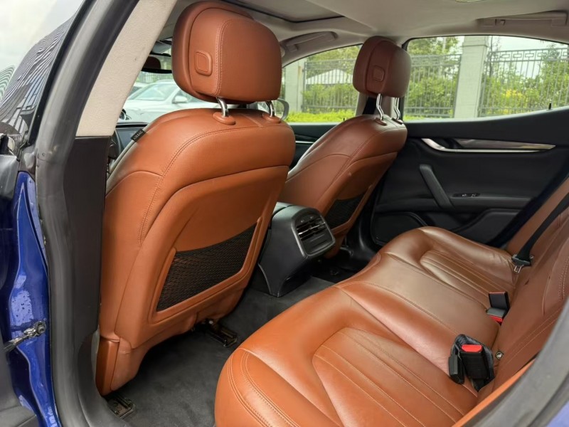 岳阳17年玛莎拉蒂Ghibli9