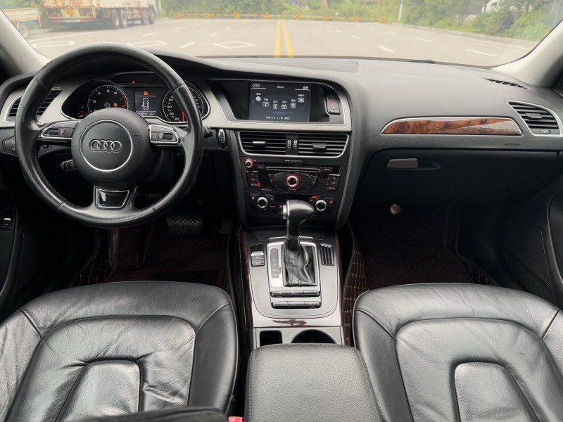 岳阳15年奥迪A4L8