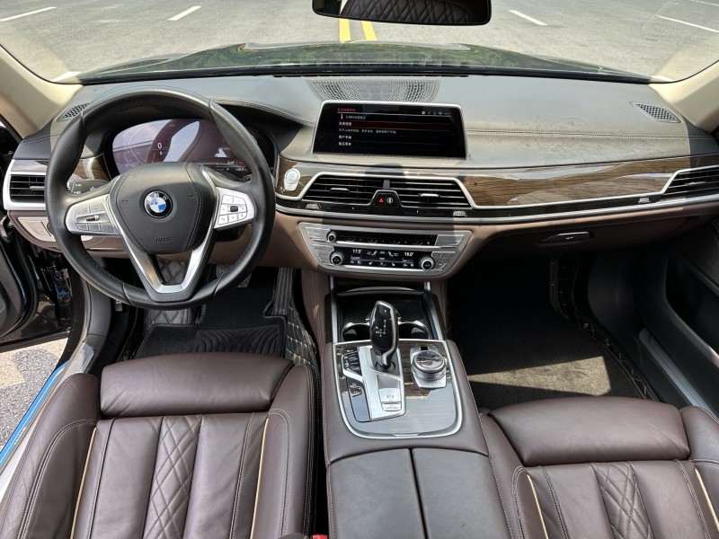 岳阳22年宝马7系6