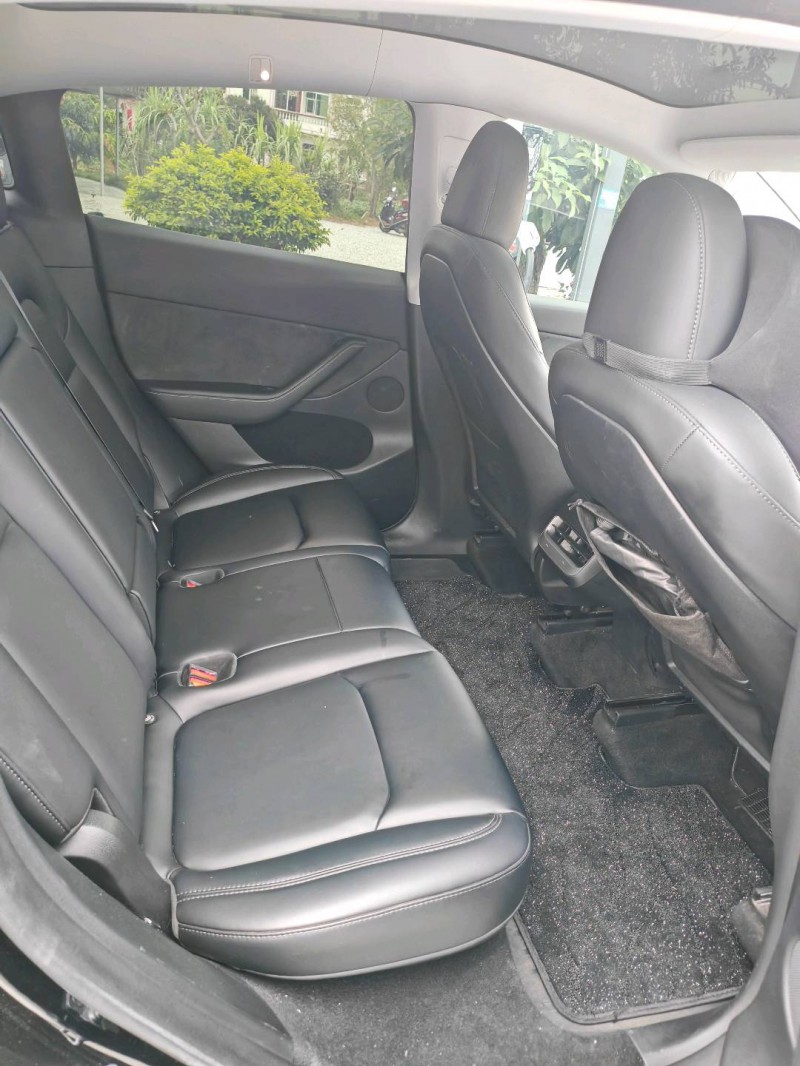 广州23年特斯拉MODEL Y4