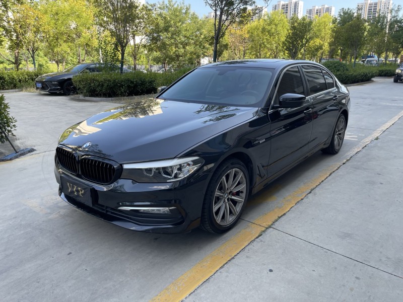 济宁18年宝马5系4