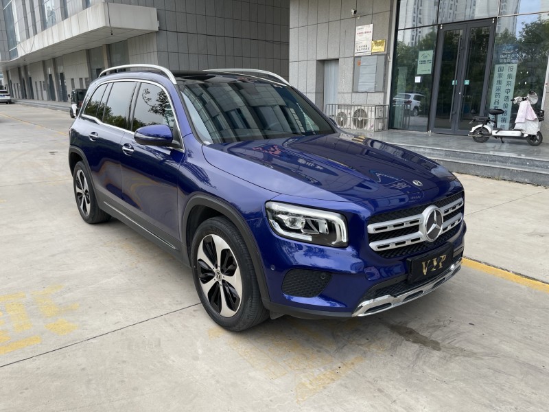 济宁21年奔驰GLB9