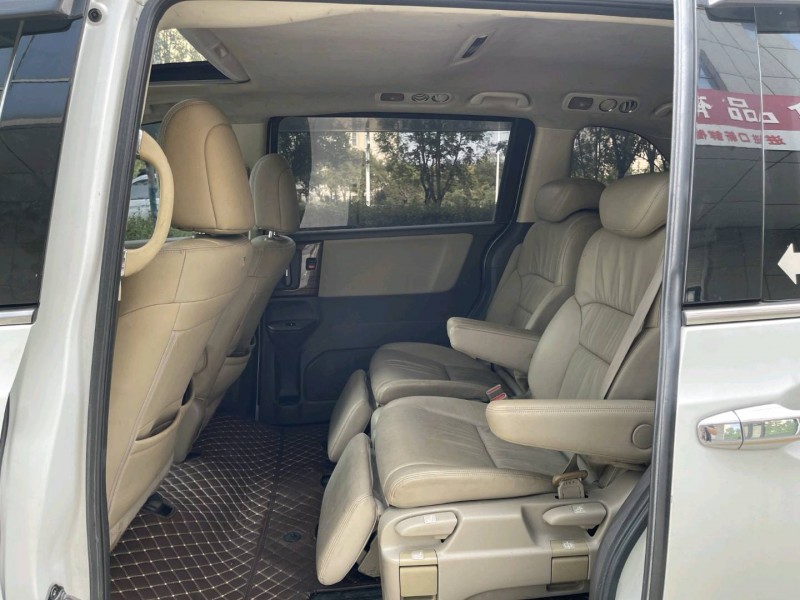 济宁17年本田奥德赛6