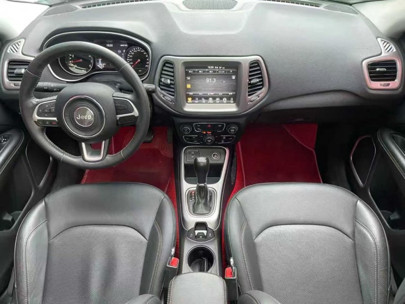 济宁18年Jeep指南者5