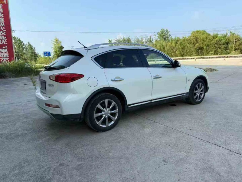 徐州15年英菲尼迪QX508