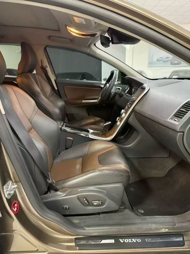 廊坊15年沃尔沃XC606