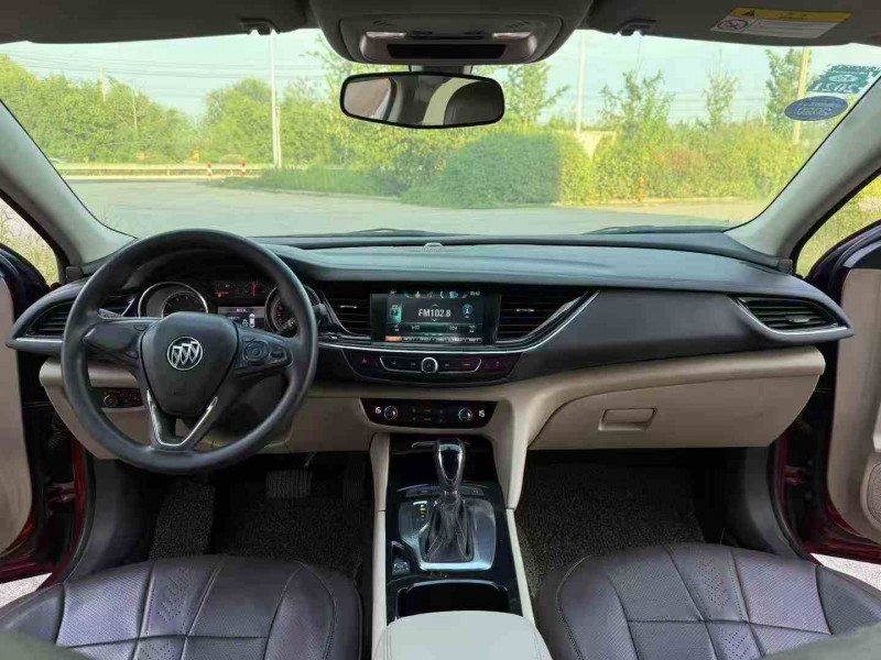 徐州19年别克君威5