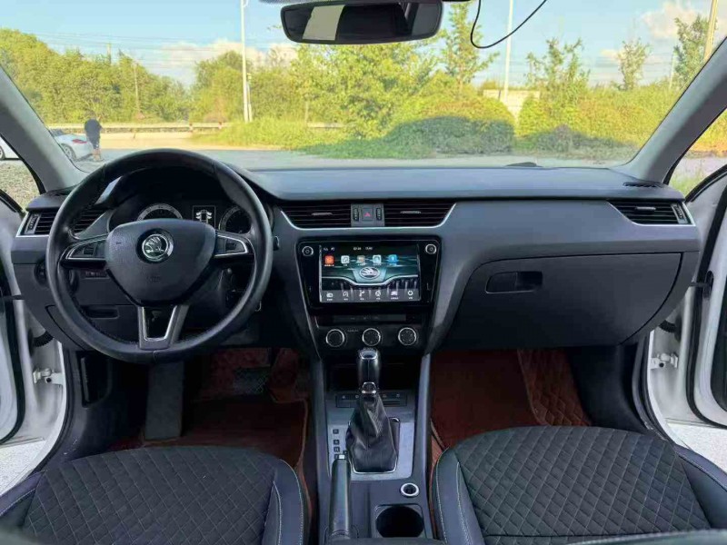 徐州19年斯柯达明锐5