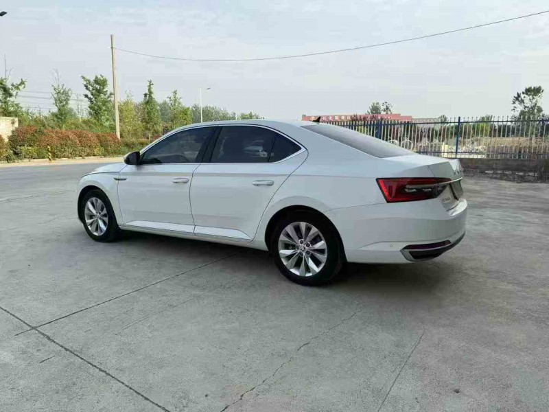 徐州20年斯柯达速派8