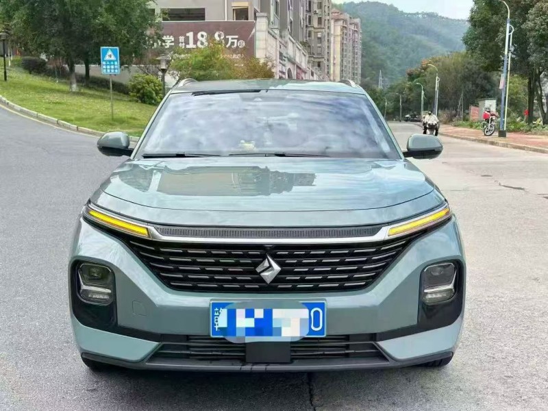 厦门22年宝骏Valli1