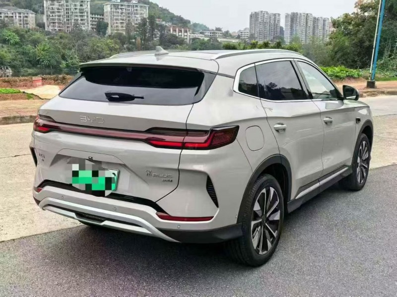 福州25年比亚迪宋8