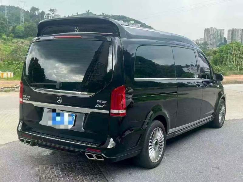 三明23年奔驰戴纳肯7