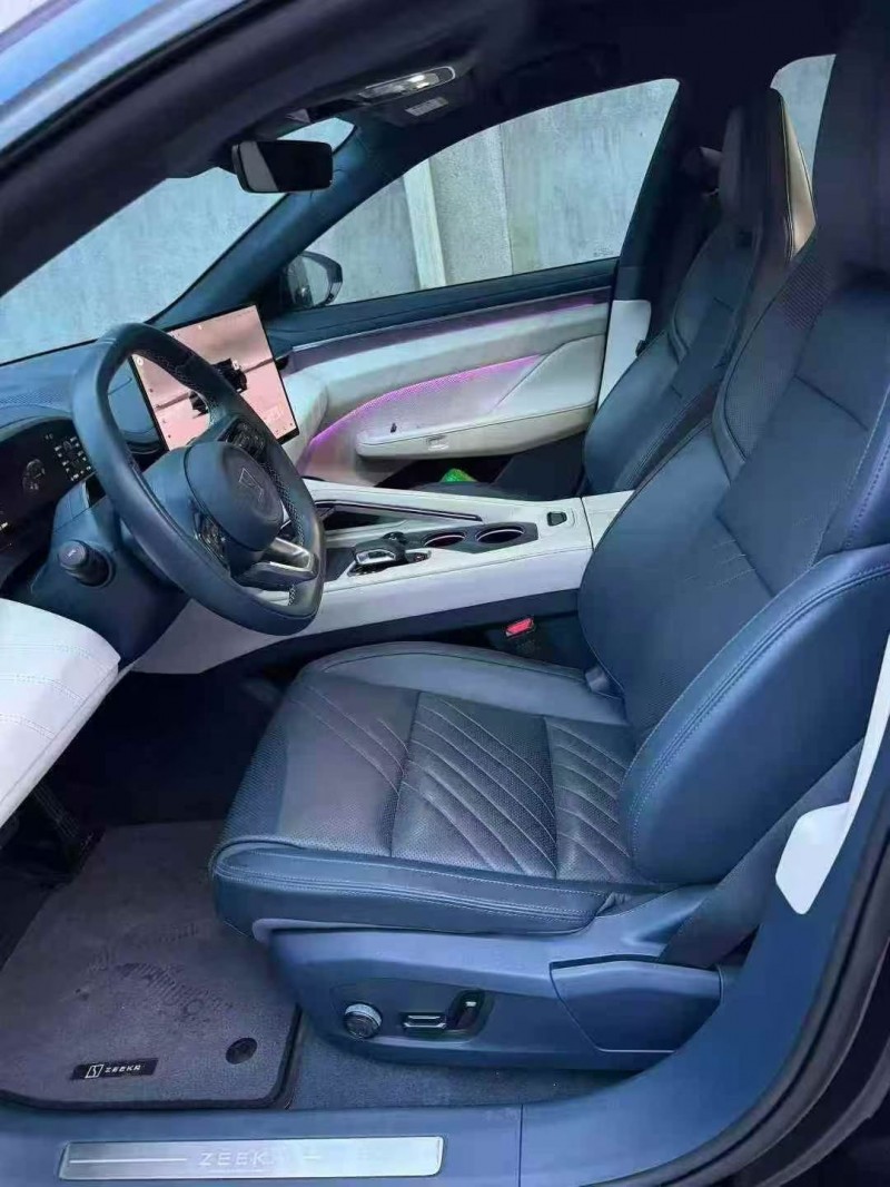 衢州24年极氪汽车0016