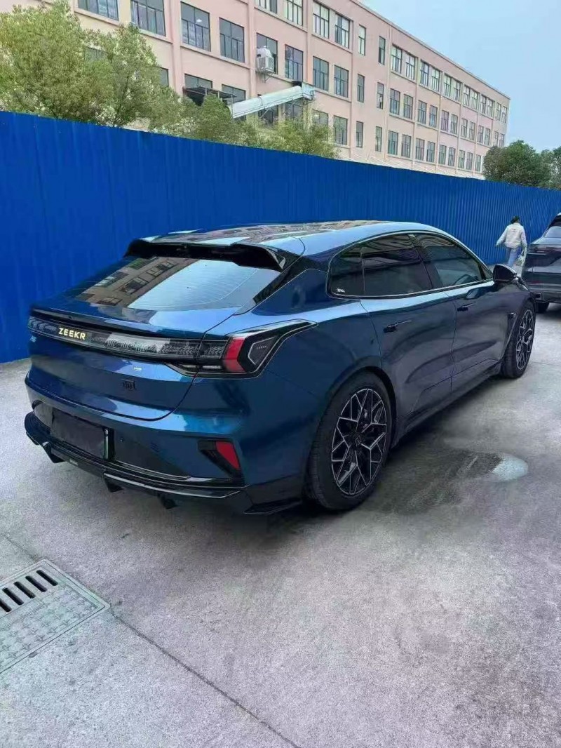 衢州24年极氪汽车0017