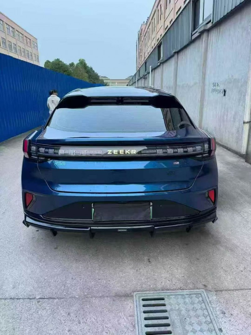 衢州24年极氪汽车0019